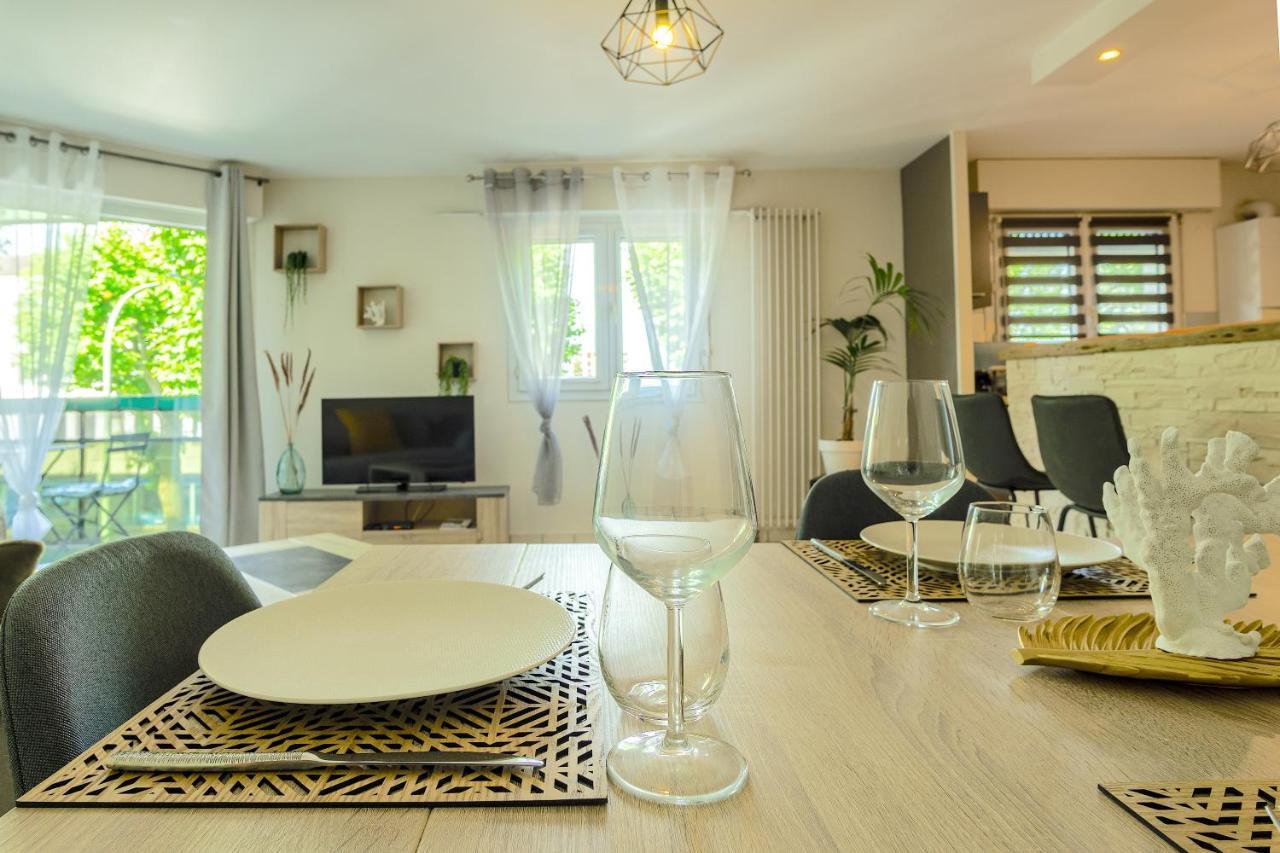 100 Geneve Joli T2 Avec Place De Parking Privee Annecy Zewnętrze zdjęcie